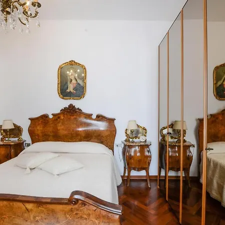 1 Bedroom Lovely In * فاريسى ليجور